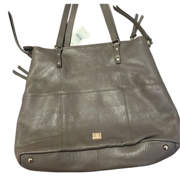 NWT Kooba large roomy lots of pockets expandable zip close satchel in taupe - Picture 1 of 16